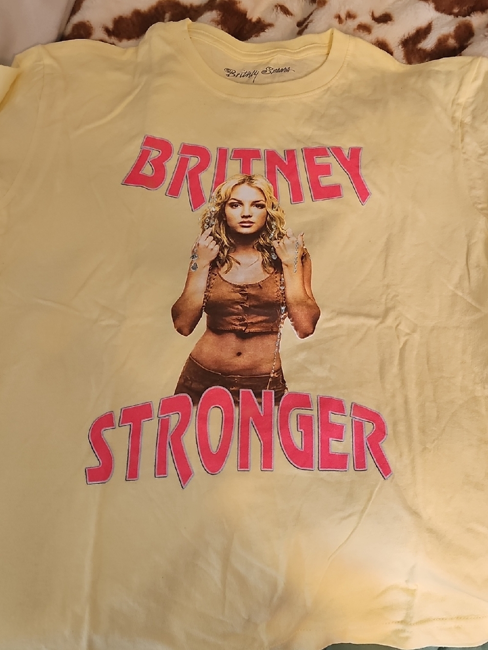 Britney Spears Stronger Shirt Size M
